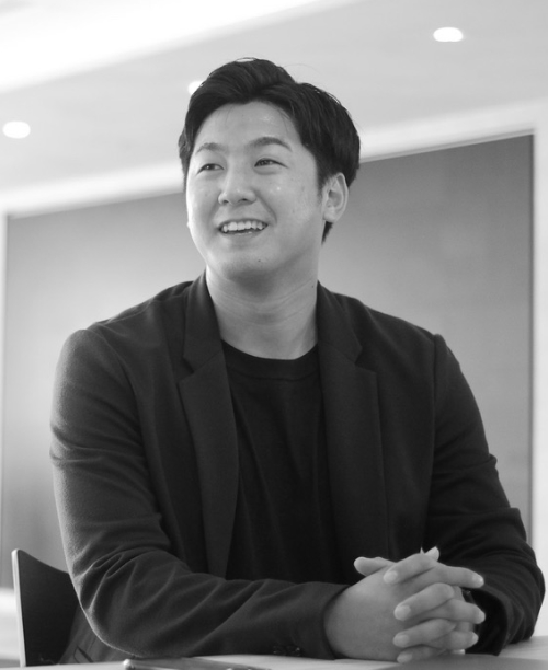 HR marketing事業部 小山　新